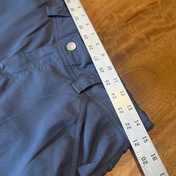 Duluth Trading Women’s Dry on the Fly Cargo Shorts Size 6 Navy Blue 10” Inseam - Picture 7 of 9